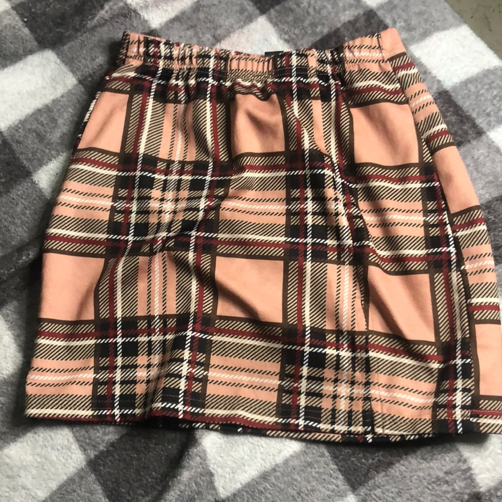 Nude Color Scheme Plaid Skirt